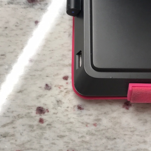 Surface Pro 2 by Microsoft Windows - Picture 4 of 7